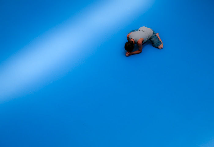 Resting on the mat (EJC).