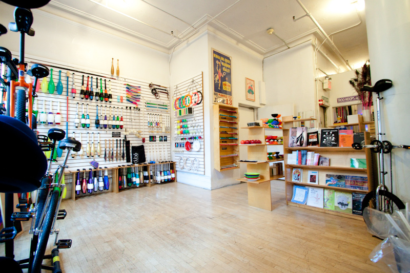 Earlier in the day I went to the Dube Juggling shop and factory. I bought 9 