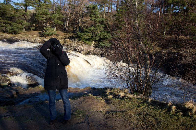 UK trip - January 2012: Taking photos of the sun.