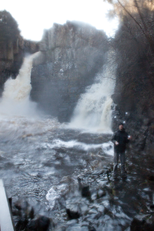 UK trip - January 2012: Filming for the International Juggler video.